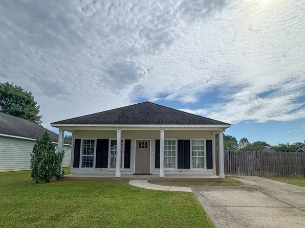24037 Gemstone Dr, Loxley, AL 36551