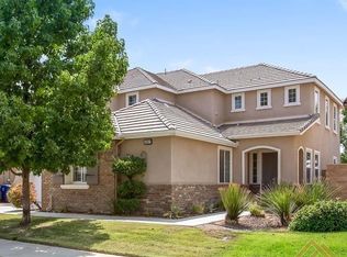 10817 Patagonia Way, Bakersfield, CA