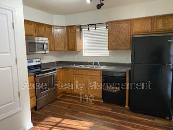 2nd image of 4717 Scepter Way #1