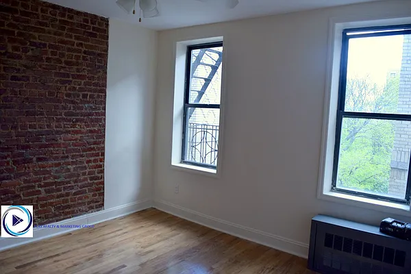 Rented by Play Realty LLC | media 22