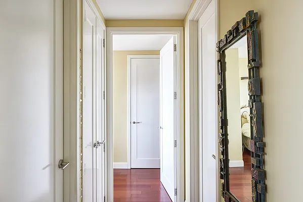 Sold by Warburg | media 11