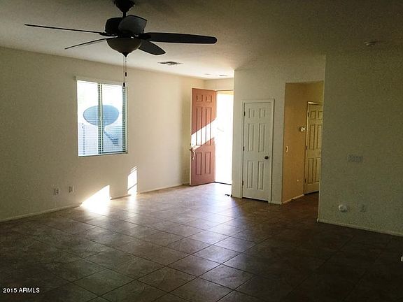4th image of 996 E Wimpole Ave