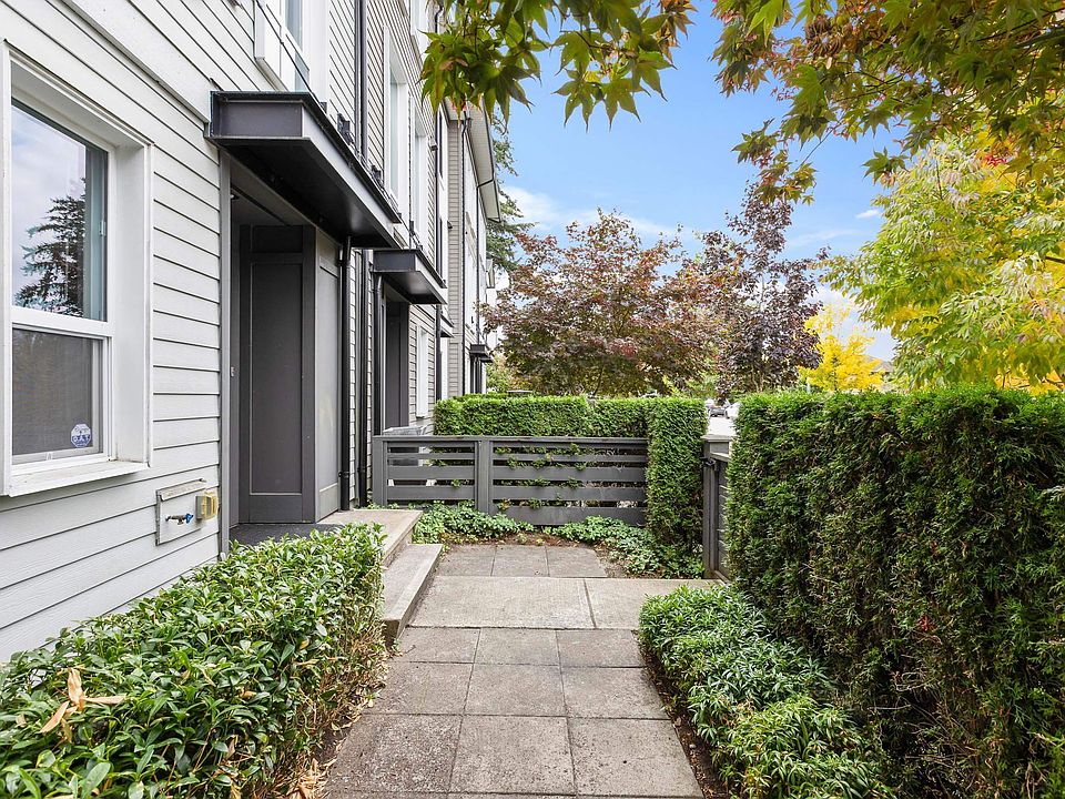 1st image of 15938 27th Ave #5