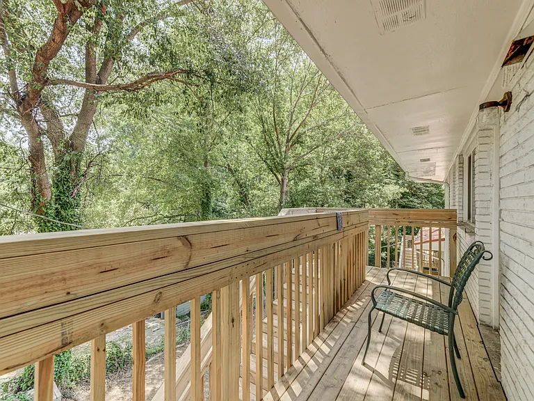3547 Glenwood Rd #C — Photo 12