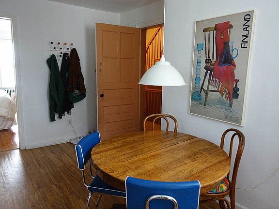 5th image of 82 Meserole Ave #2