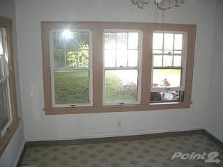 Dining room. Blinds added.