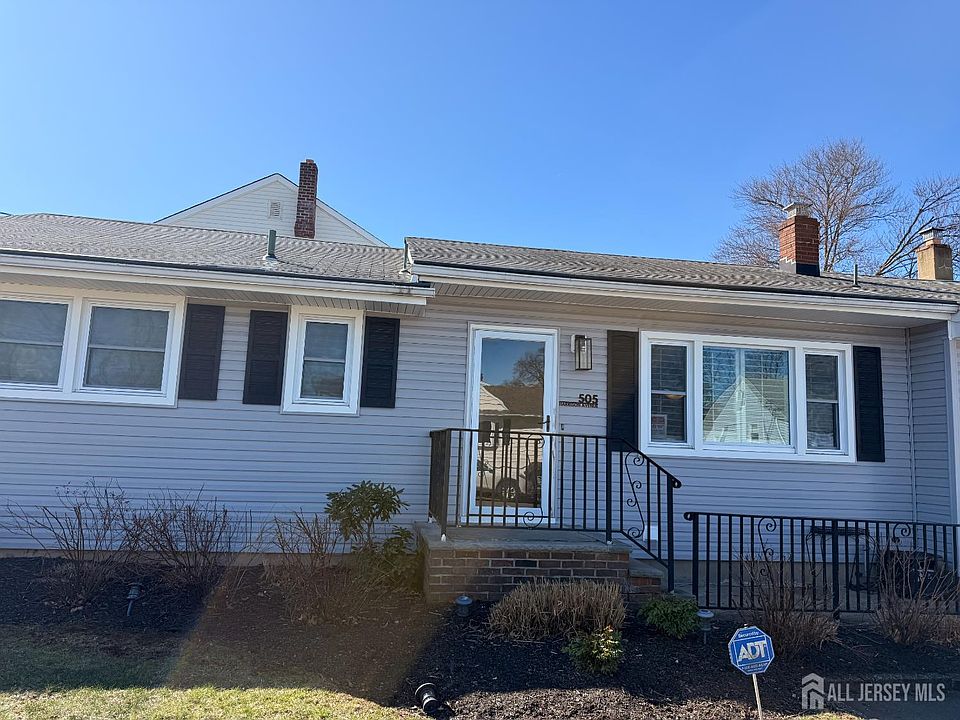 1st image of 505 Harrison Ave