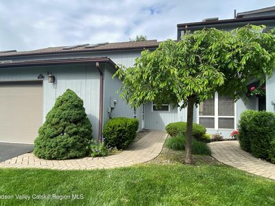 17 Pond Drive East, Rhinebeck, NY, 12572