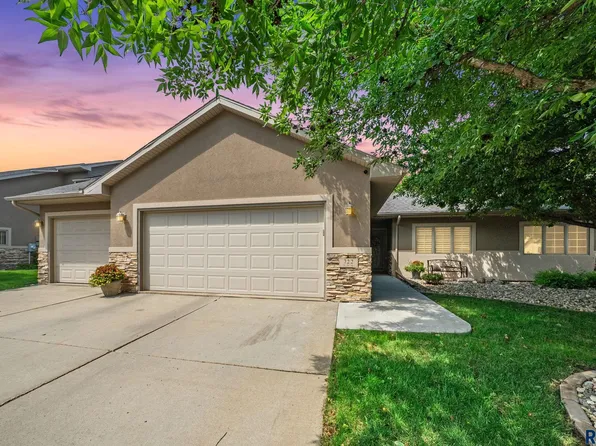 722 E 70th Pl #722, Sioux Falls, SD 57108