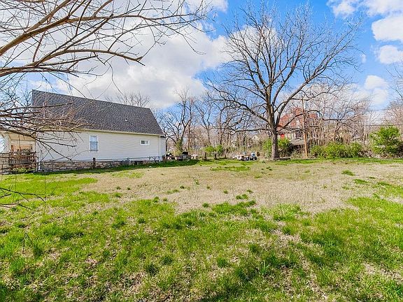 4th image of 712 Garfield Ave
