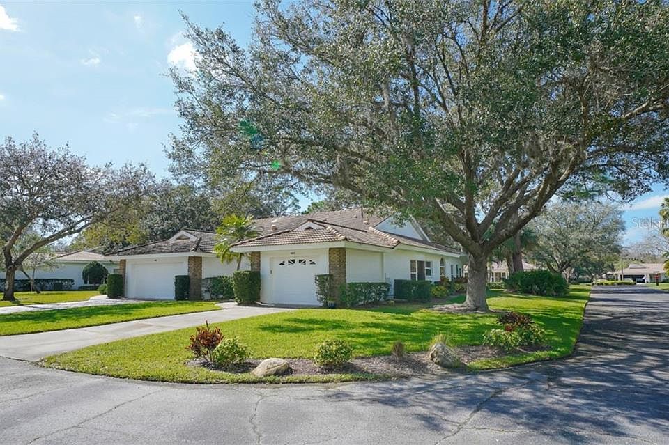 1st image of 5716 Garden Lakes Palm