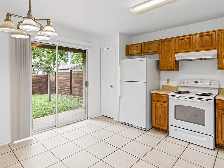 1509 Coriander Dr — Photo 5