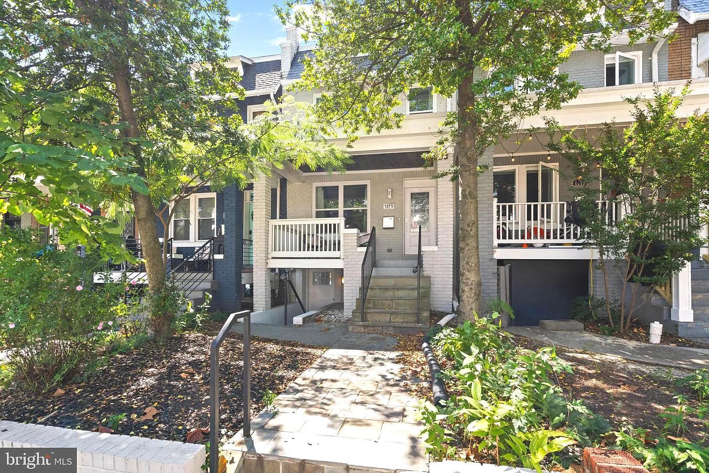 1273 Oates St NE photo 1