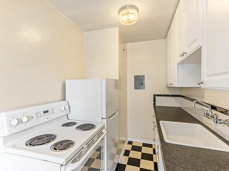 Grex Apartments — Photo 15