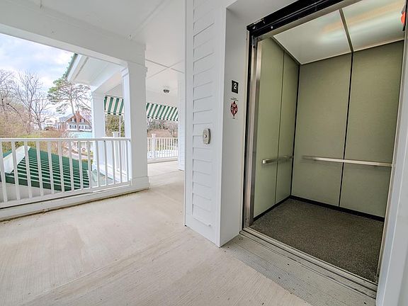 3rd image of 26 Oyster Rd