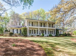 730 Old Post Rd, Sandy Springs, GA 30328