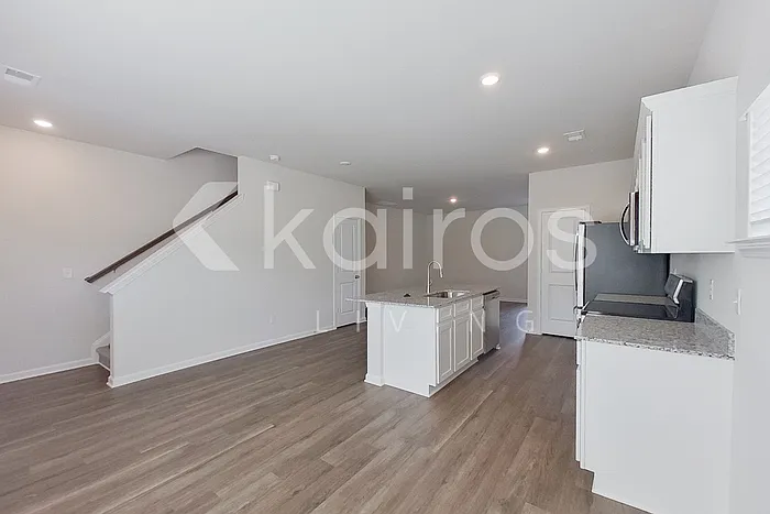 2579 Banyon Cir — Photo 4