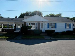 130 Lawn St, Providence, RI 02908