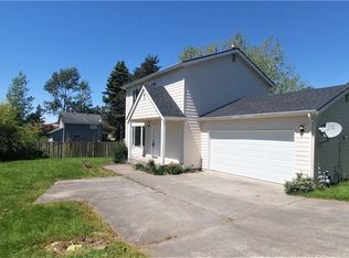 944 East St, Blaine, WA 98230