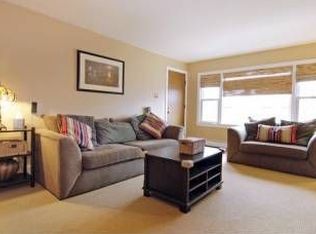 5939 N Northwest Hwy #3RR, Chicago, IL 60631