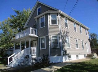 10 Marlborough St, Cranston, RI 02910