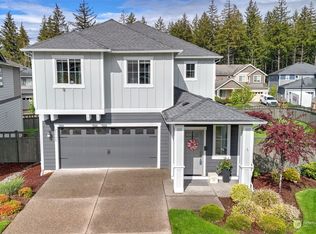 23700 Tahoma Pl, Black Diamond, WA 98010
