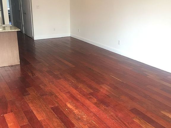 3rd image of 2-07 27th Ave #3