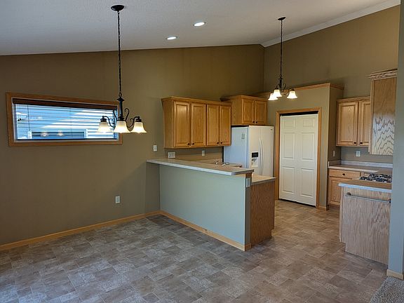 5th image of 5431 Nw Cir