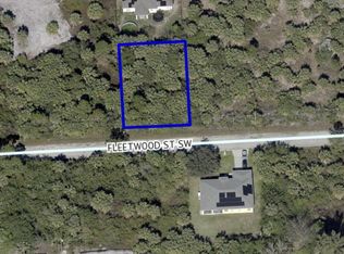 565 Fleetwood St SW, Palm Bay, FL 32908