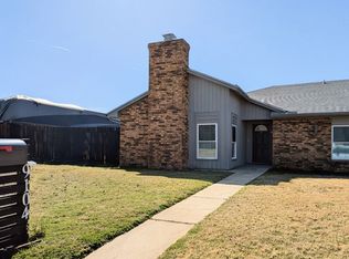 9104 Brookwood Dr, Midwest City, OK 73130