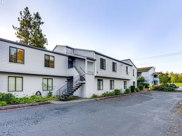 14575 SW Walker Rd Unit B10, Beaverton, OR 97006