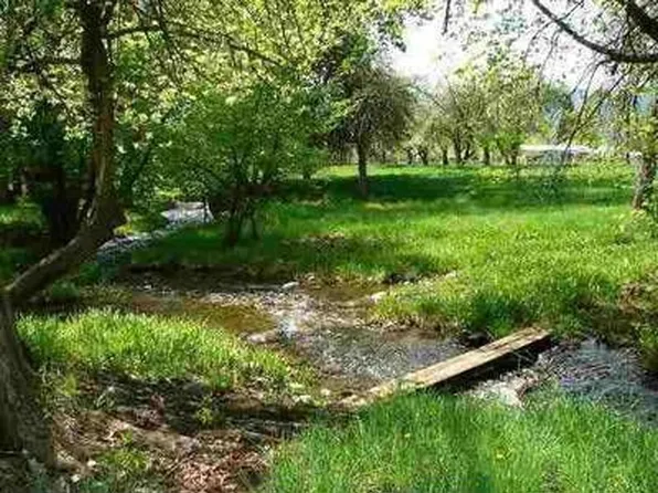 37395 Boulder Flat Ln, Halfway, OR 97834