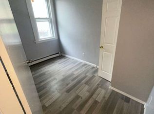 137 3rd St #2L, Passaic, NJ 07055