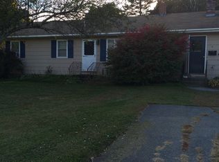 2 Hargrace Dr, Randolph, VT 05060