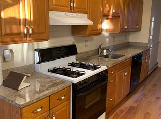 75 Warren Ave #2, Marlborough, MA 01752