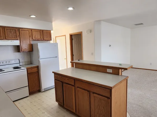 1326 S Skyline Dr, Moses Lake, WA