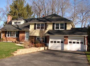 2409 Brookshire Dr, Wilmington, DE 19803