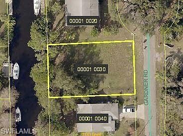 2nd image of 2150 Gardner Rd