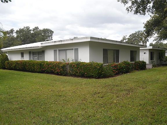 3rd image of 4119 Schwalbe Dr #117
