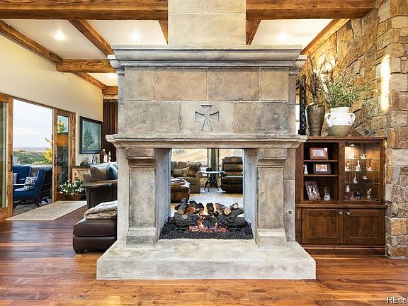 4th image of 3120 Bears Den Drive