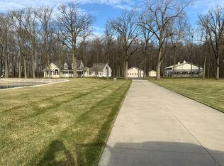 5320 Sugar Ridge Rd, Pemberville, OH 43450