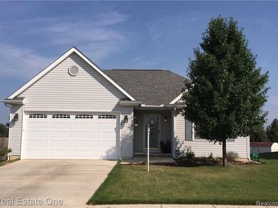 315 Cimarron Dr, Howell, MI, 48855