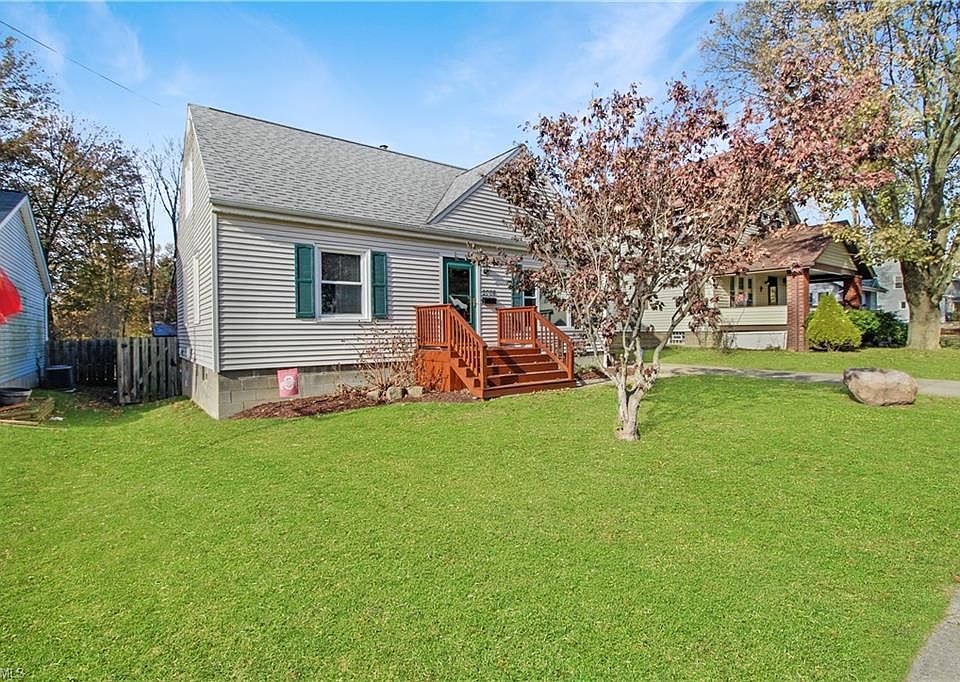 1st image of 2706 Tifft St