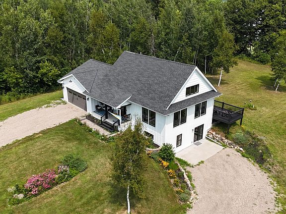 2nd image of 28615 Quail Rd