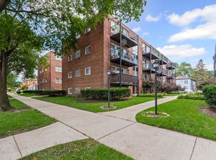 2624 W Catalpa Ave APT 14, Chicago, IL 60625