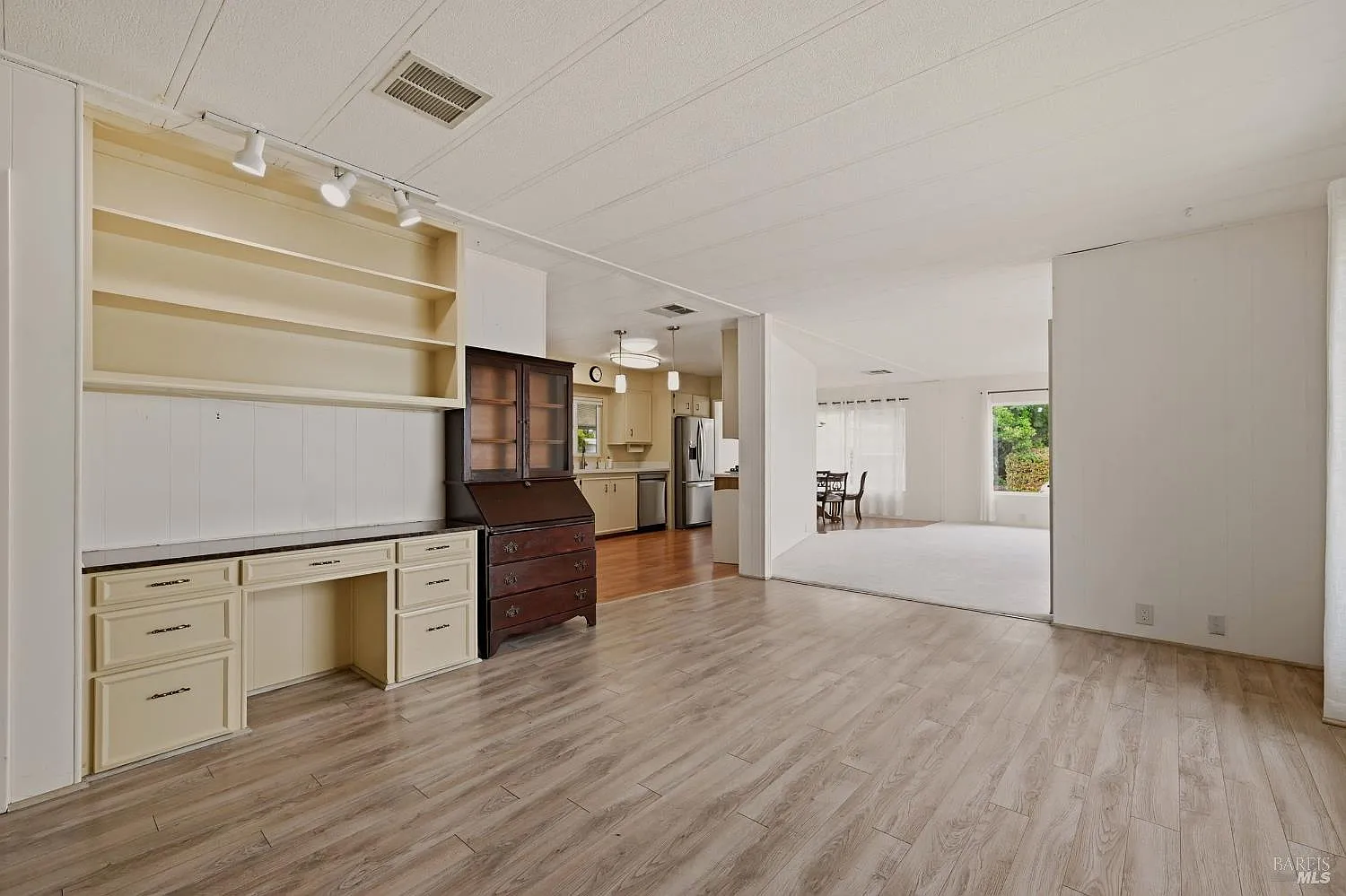 61 Westgate Circle - Photo 12