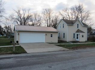 203 E Center St, Stanwood, IA 52337