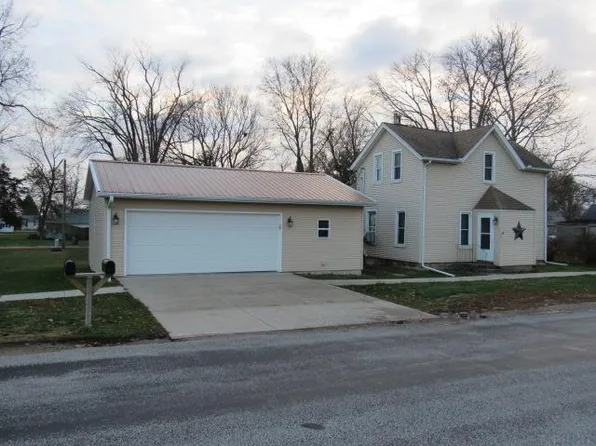 203 E Center St, Stanwood, IA 52337