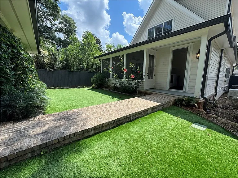 277 Prospect Pl NE — Photo 29