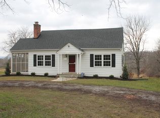 38696 Hughesville Rd, Leesburg, VA 20175